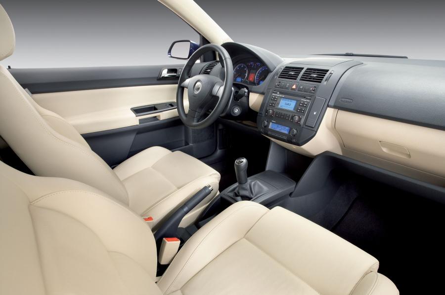 Volkswagen Polo 2006 года  (фото 51 из 62)